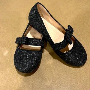 Black sparkly girls shoes